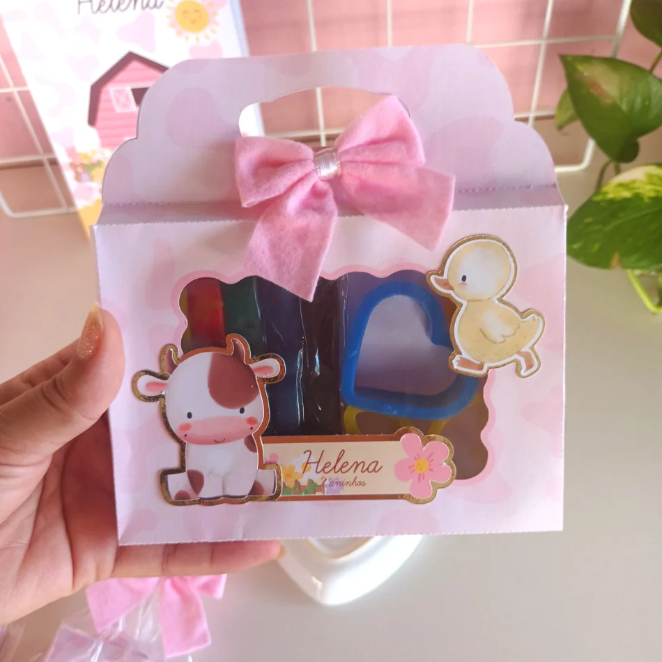 Kit Massinha de Modelar + cortadore personalizados